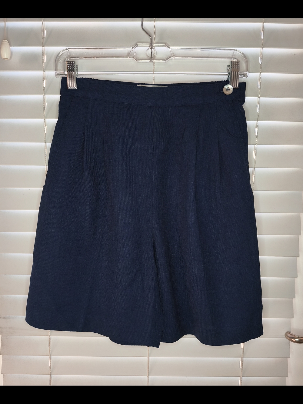 VTG Hanasport Women's Shorts Size 8 Dark Blue Denim Pockets High Waist Casual - Picture 2 of 8